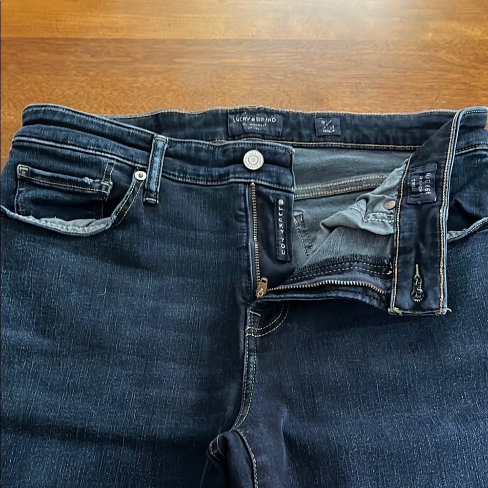 Lucky Brand Sweet Mid Rise Straight Denim Jeans